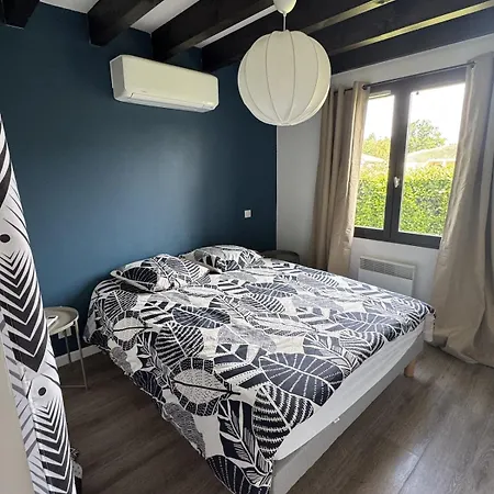 Pour 10 Pers, Piscine Chauffee, 8 Mins Des Plages Villa